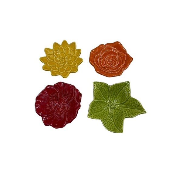 Vietri Pottery Flower Shaped Canape footed Bowl / Dish Set 4 Pieces Italy small